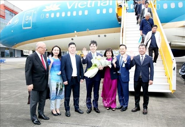 quang ninh welcomes first direct flight from japan s hokkaido picture 1