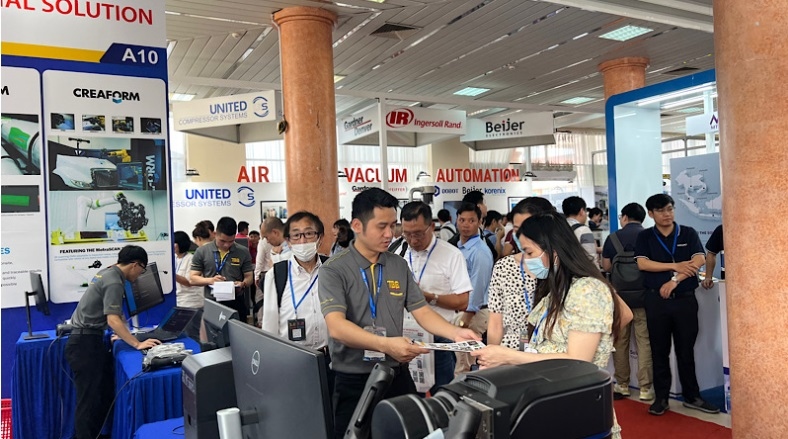 bac ninh hosts vietnam industrial and manufacturing fair picture 1