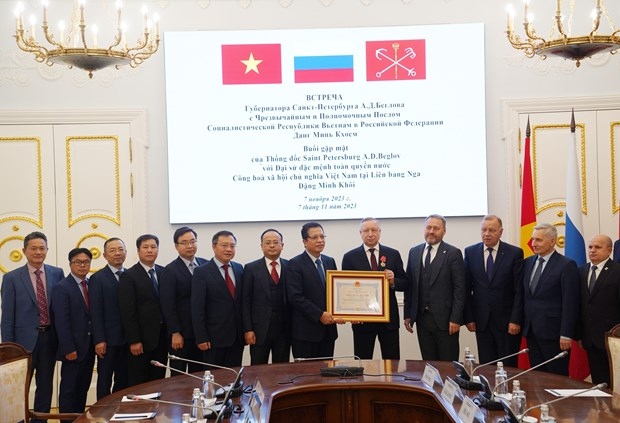 friendship orders conferred on st. petersburg governor, ho chi minh institute picture 1
