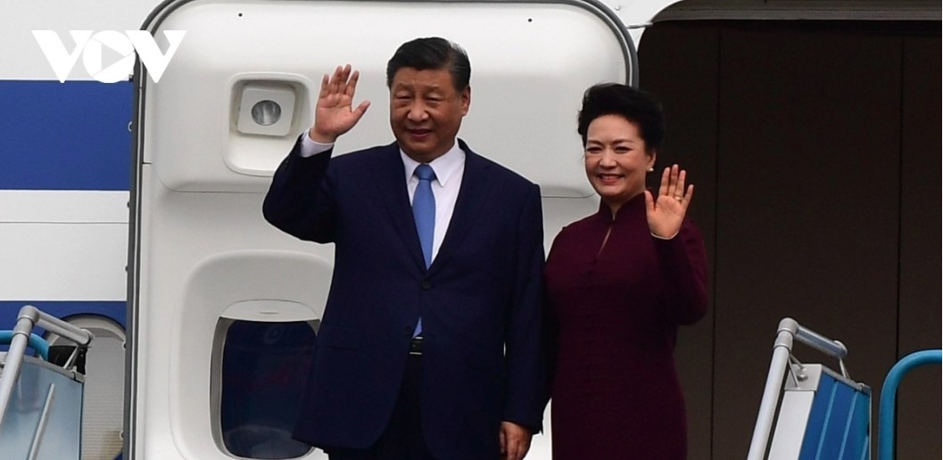 top chinese leader begins state visit to vietnam picture 1
