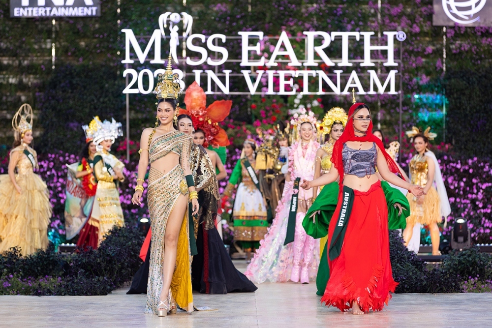 miss earth 2023 contestants show off charming beauty in national costume picture 1