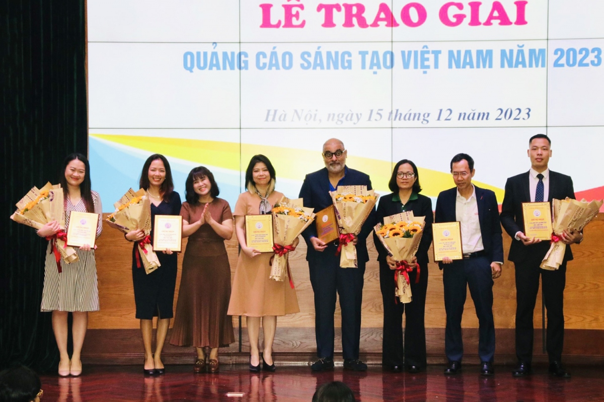 11 tac pham duoc trao tang giai thuong quang cao sang tao viet nam 2023 hinh anh 2