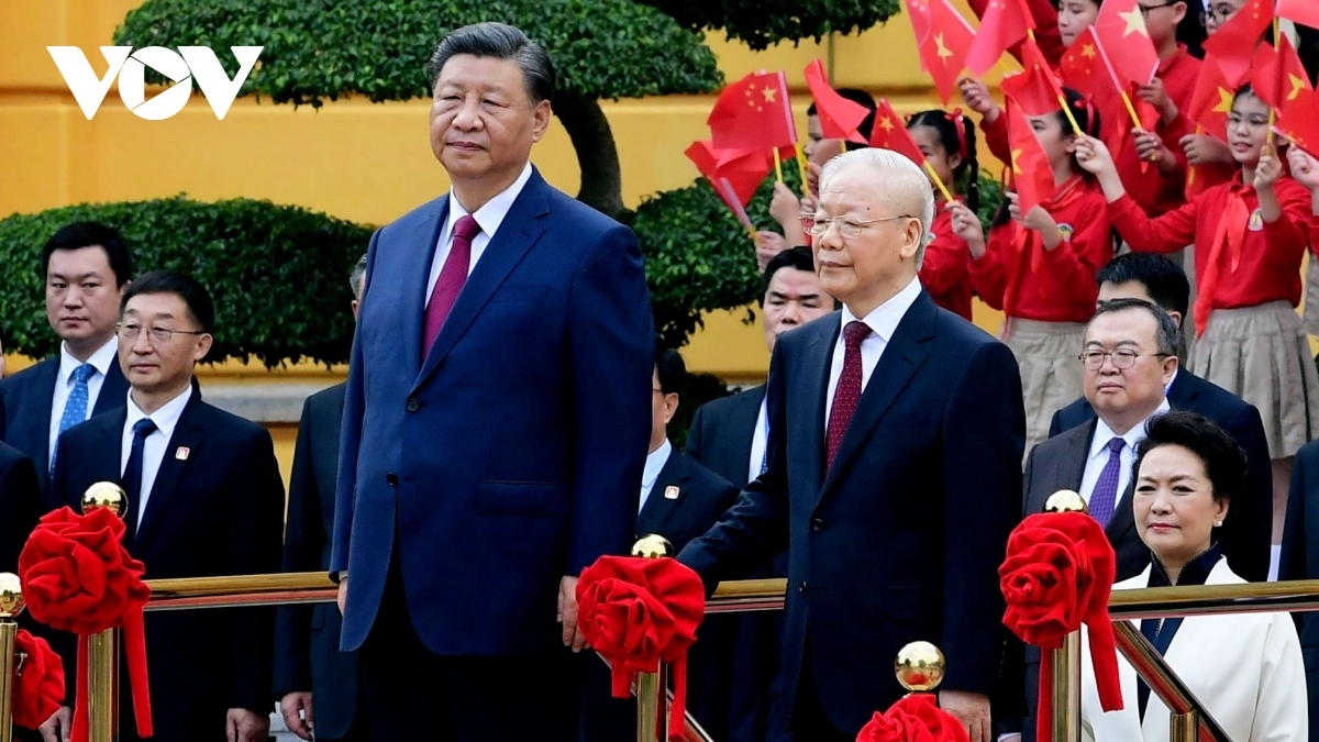 vietnamese party chief hosts welcome ceremony for top chinese leader picture 5