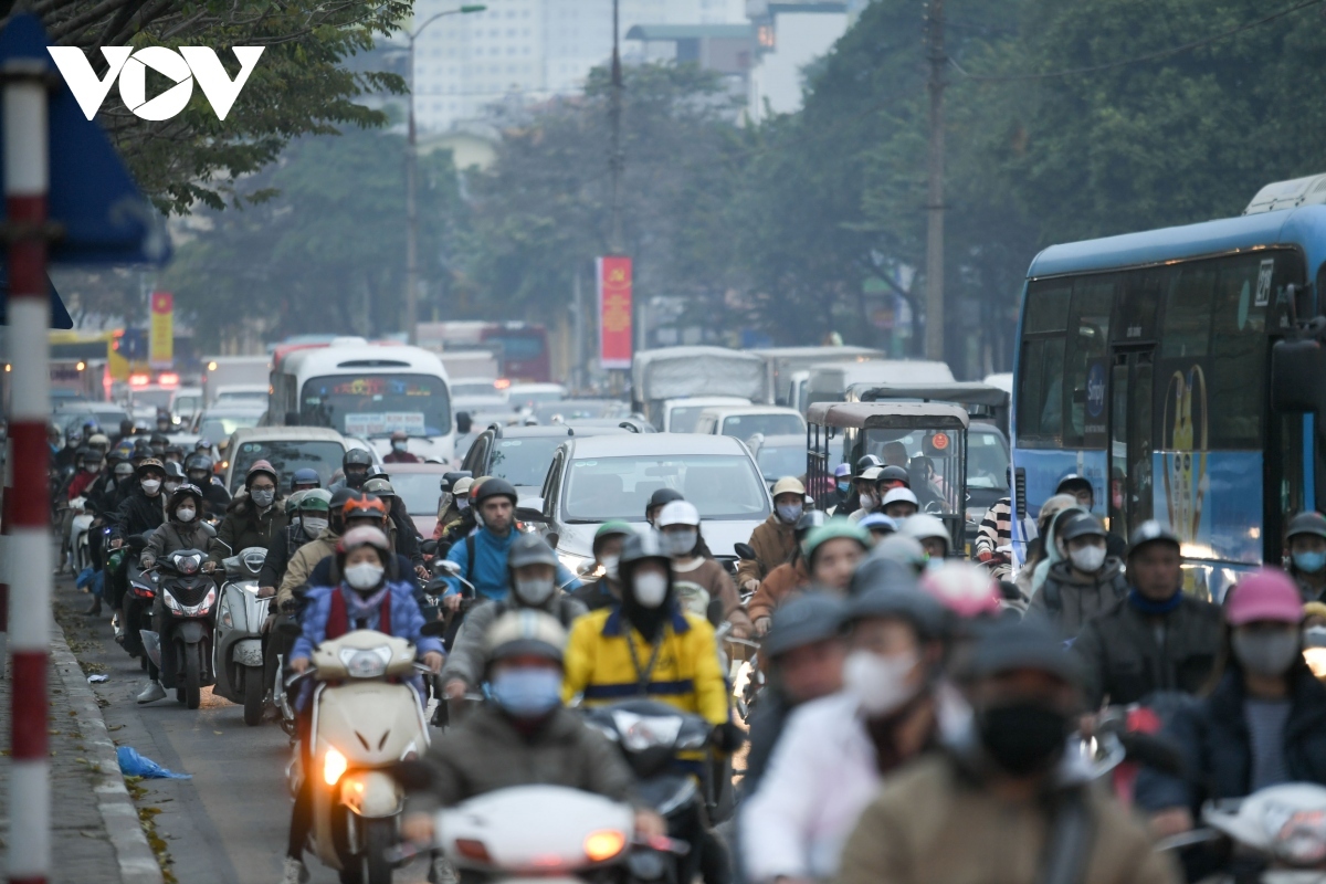 hanoi arteries go haywire as residents flock to home town for new year holiday picture 7 hanoi arteries go haywire as residents flock to home town for new year holiday picture 7