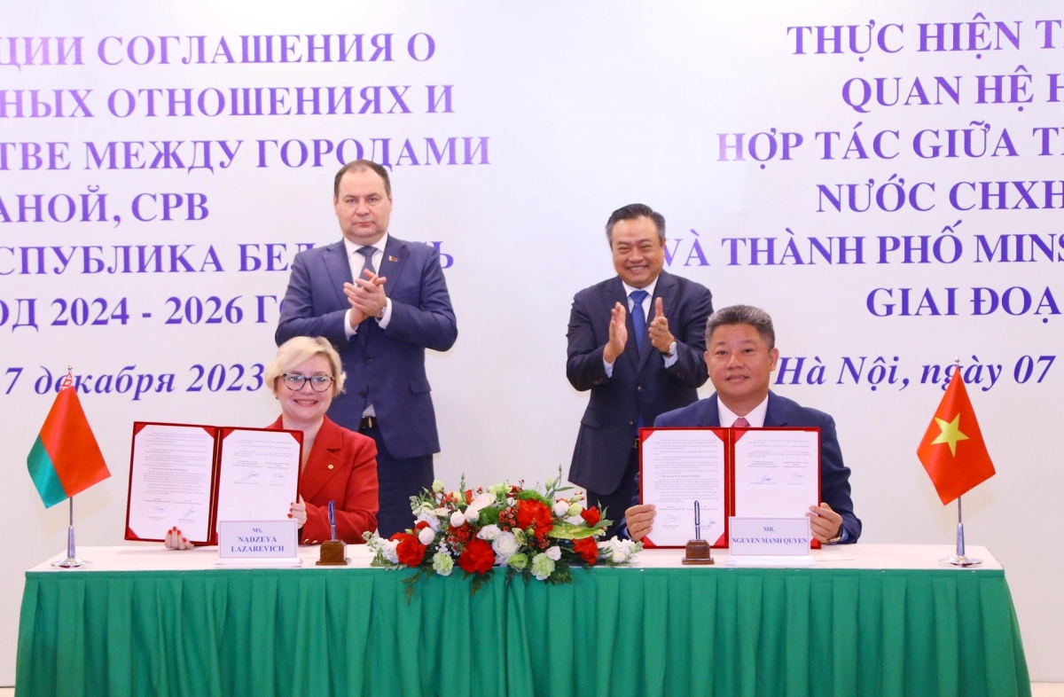 hanoi and minsk ink cooperation document picture 1