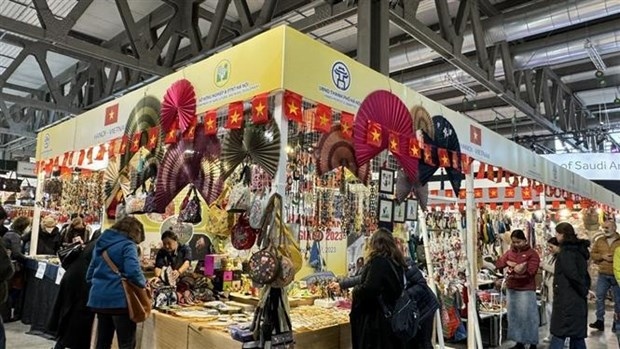 vietnam attends international craft exhibition in italy picture 1
