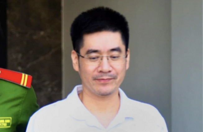luat su hoang van hung xin xet xu vang mat nhung van co the bi toa trieu tap hinh anh 1