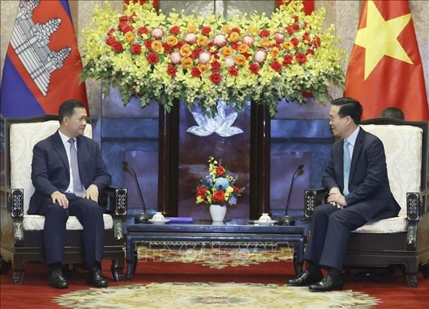 vietnamese president receives cambodian prime minister picture 1