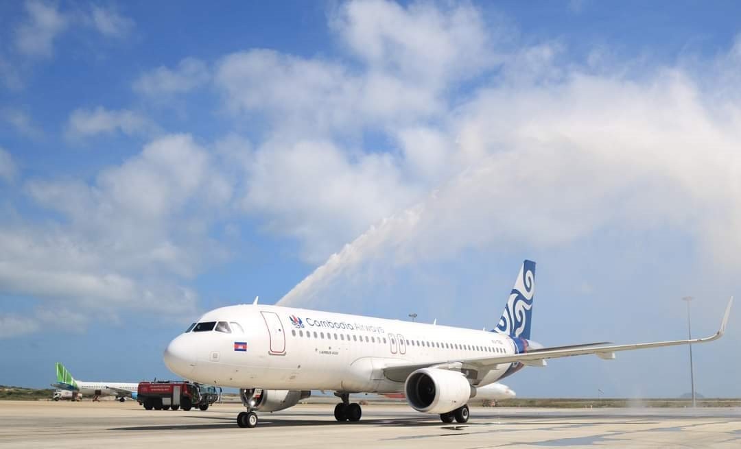 flight connecting cambodia to khanh hoa via china debuts picture 1