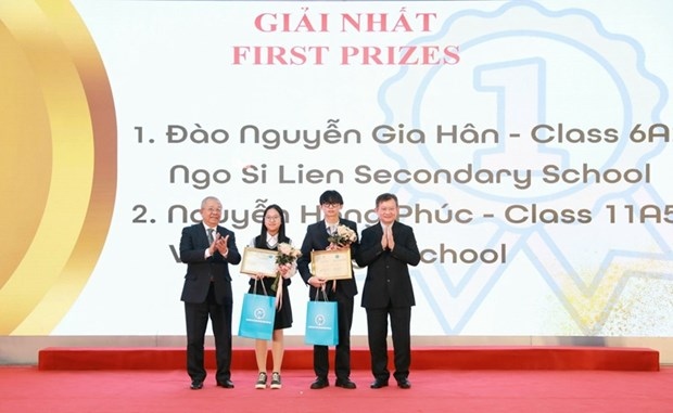 hanoi students honoured in australia-themed competition picture 1