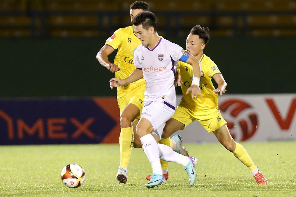 ket qua v-league binh duong thang thanh hoa, clb cahn thua khanh hoa hinh anh 10