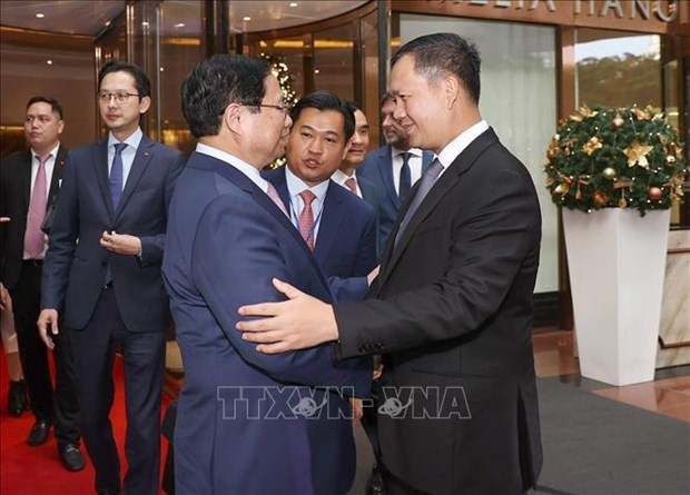 cambodian pm wraps up official trip to vietnam picture 1