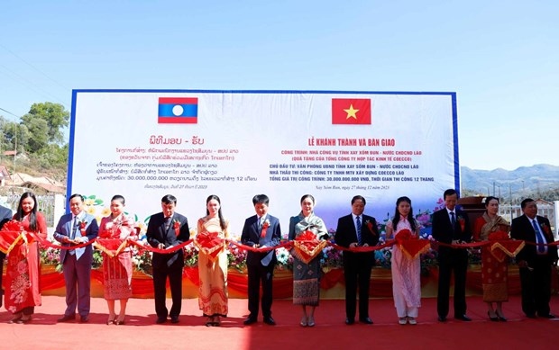 vietnamese corporation presents apartment building to lao province picture 1