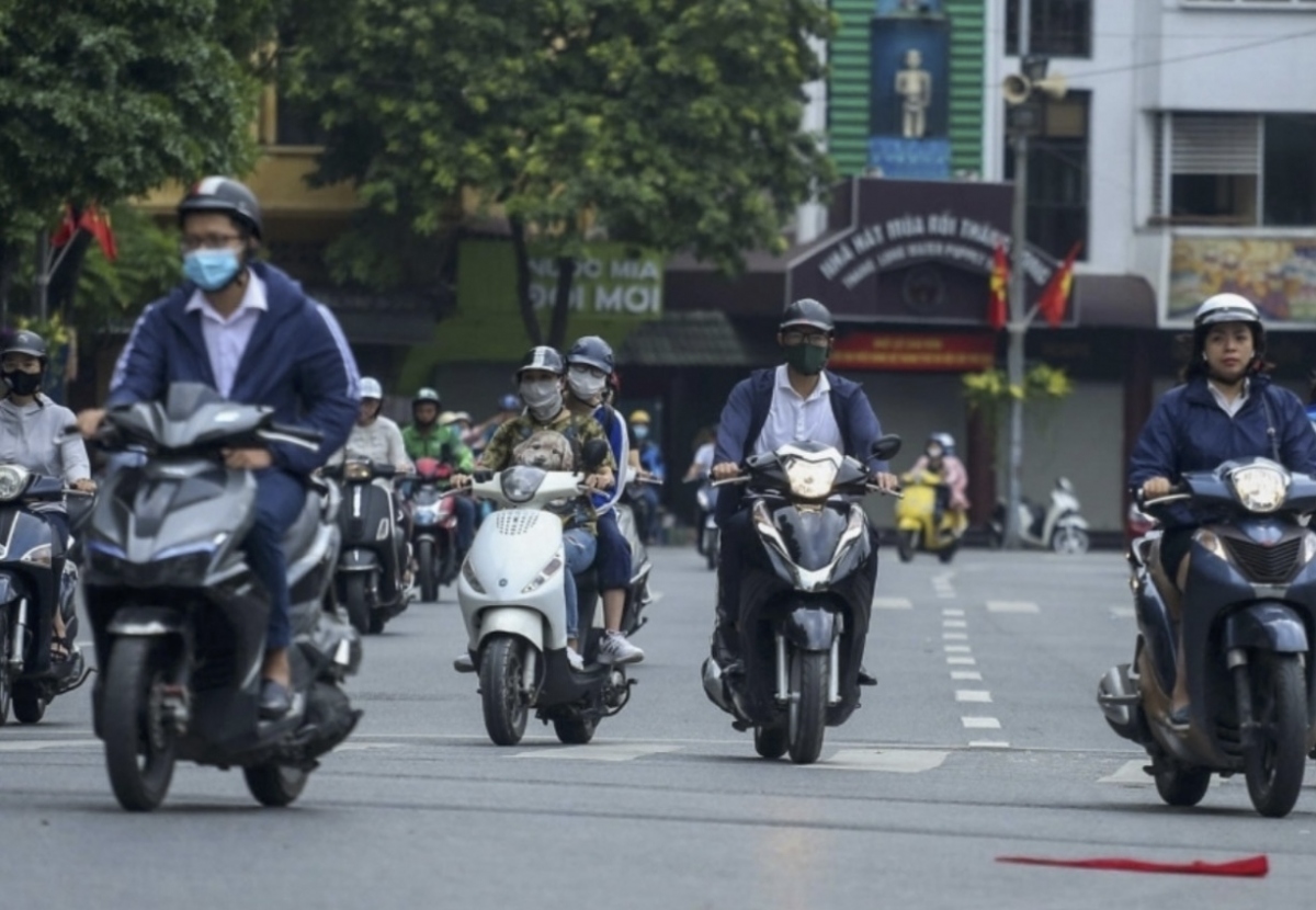 thoi tiet ngay 10 12 thu do ha noi ngay nang, dem va sang lanh hinh anh 1