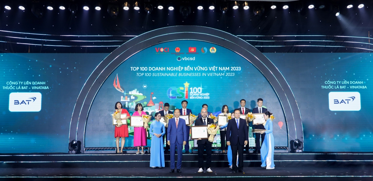 tien phong trong esg giup bat viet nam lot top doanh nghiep cua csi awards hinh anh 1