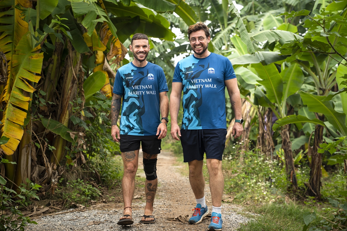 australian, irish teachers trek across vietnam for charity picture 1 australian, irish teachers trek across vietnam for charity picture 1
