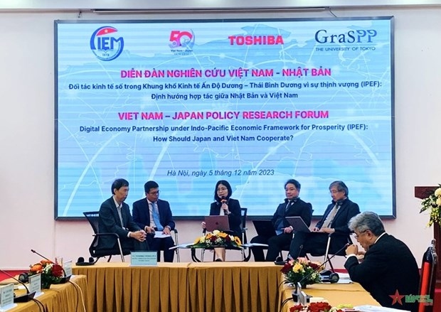 ample room for vietnam, japan to boost cooperation in digital economy forum picture 1