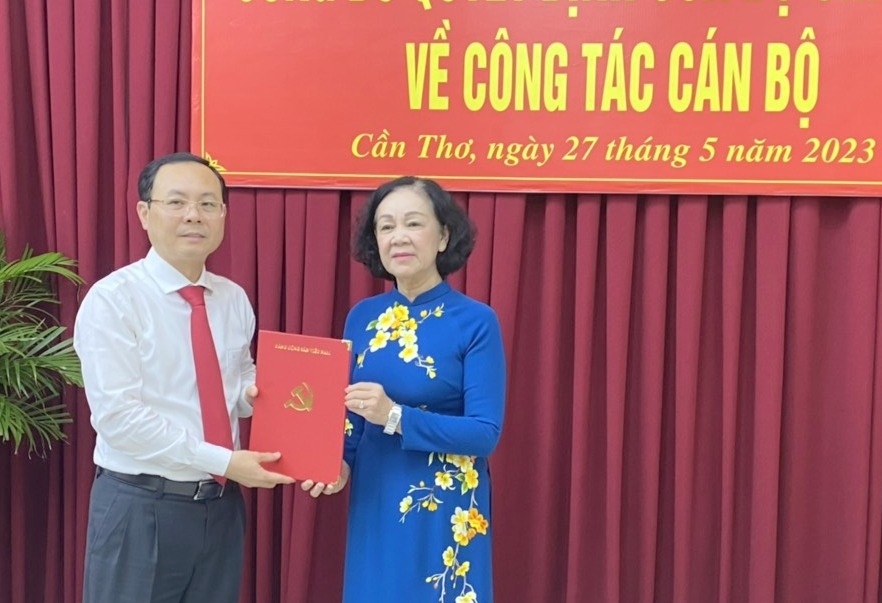 cac bi thu, chu tich tinh duoc dieu dong, phan cong trong nam 2023 hinh anh 14