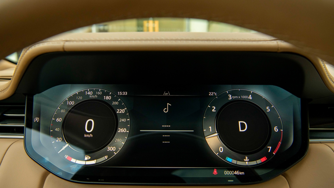 can canh mau xe range rover sv vua ra mat tai viet nam gia hon 25 ty dong hinh anh 11