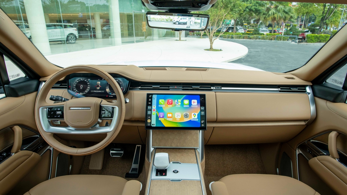 can canh mau xe range rover sv vua ra mat tai viet nam gia hon 25 ty dong hinh anh 9
