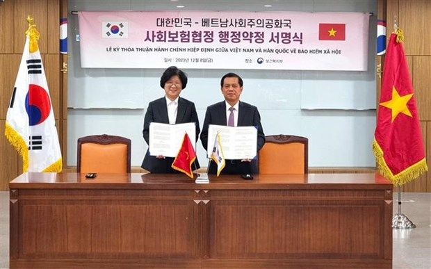 vietnam, rok sign deal to implement bilateral agreement on social insurance picture 1
