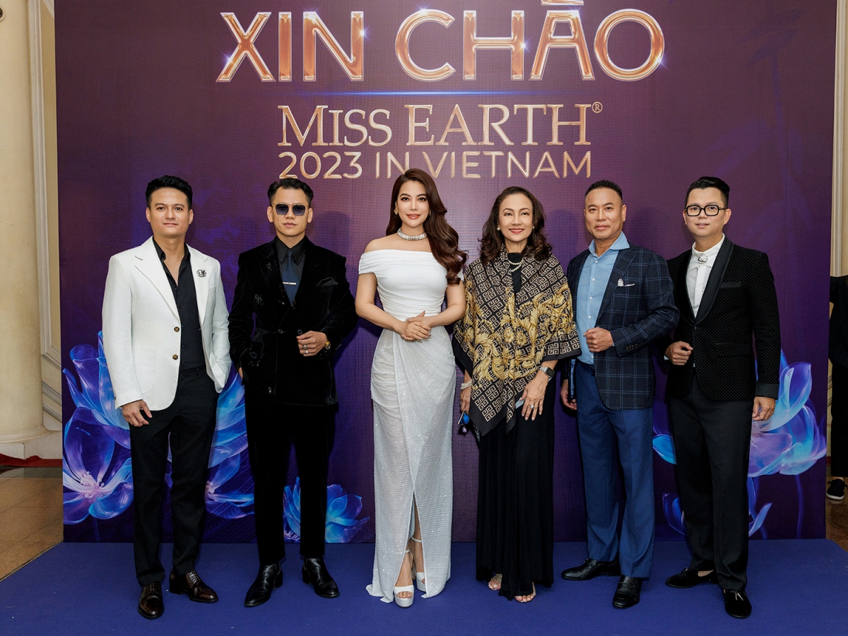 90 thi sinh miss earth 2023 ra mat khan gia viet nam hinh anh 4