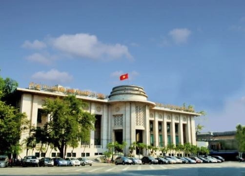 state bank of vietnam to keep policy rates steady in 2024 uob picture 1