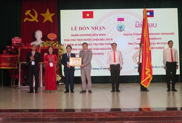 vietnamese college contributes to personnel training in laos, cambodia picture 1 vietnamese college contributes to personnel training in laos, cambodia picture 1