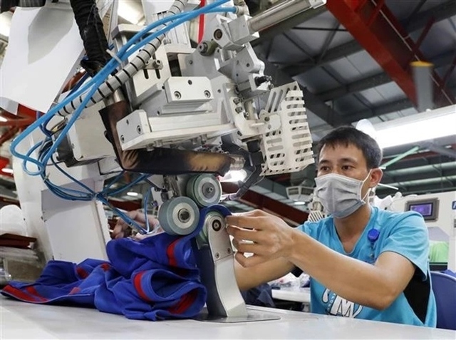 improving labour productivity remains a key focus in vn s development picture 1