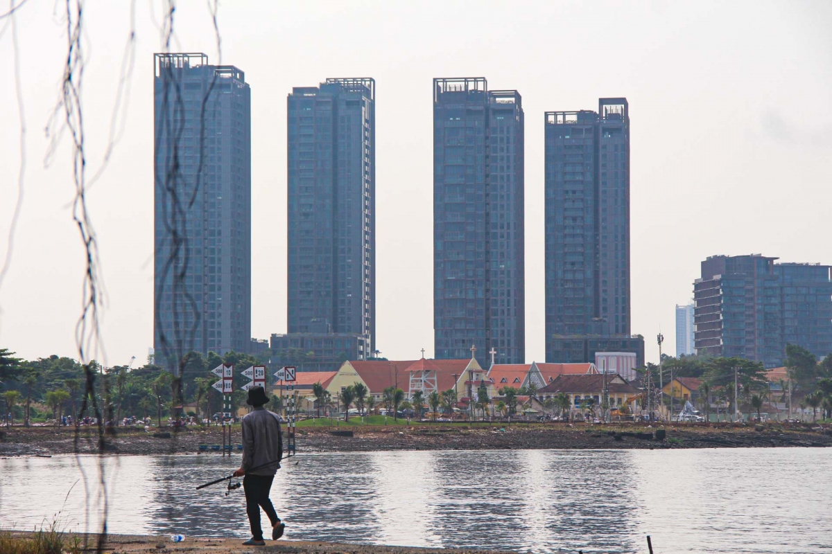 hanoi, hcm city real estate markets show mixed results picture 1