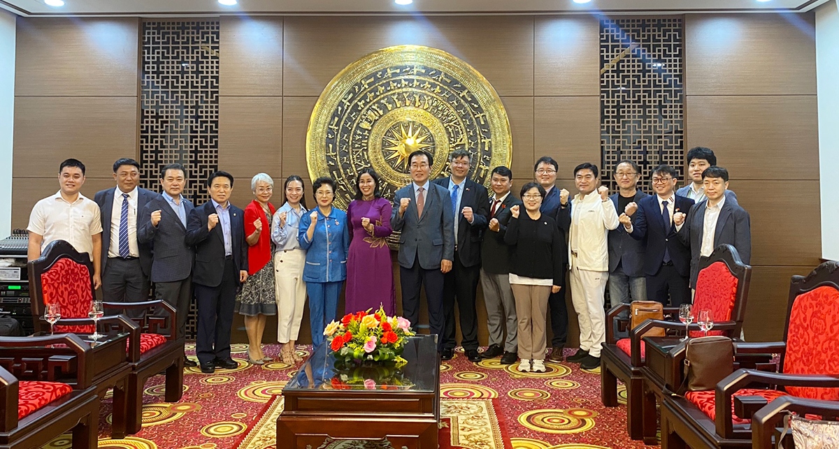 vkbia supports strengthening da nang gangwon cooperation picture 2