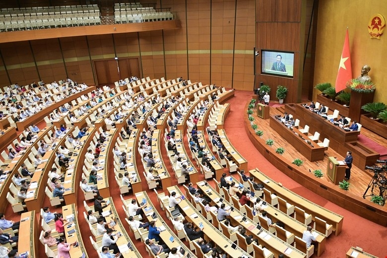 lawmakers hold extraordinary session in hanoi picture 1