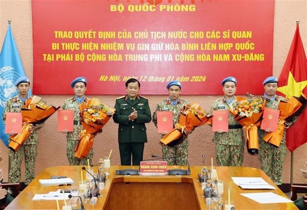 five vietnamese officers to join un peacekeeping mission picture 1