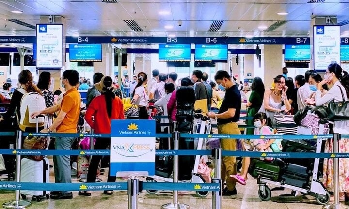 flight tickets for tet remain scarce ahead of festive season picture 1