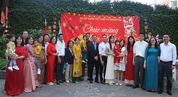 vietnamese in argentina, japan celebrate lunar new year picture 1