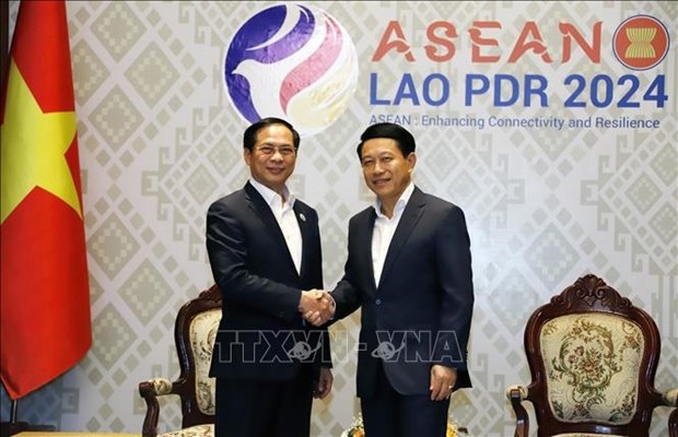 vietnam, cambodia pledge to support laos asean chairmanship 2024 picture 1