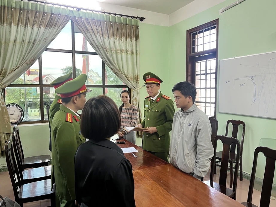 khởi tố, bắt giam một cán bộ văn phòng đăng ký đất đai ở quảng trị hình ảnh 1 khoi to, bat giam mot can bo van phong dang ky dat dai o quang tri hinh anh 1