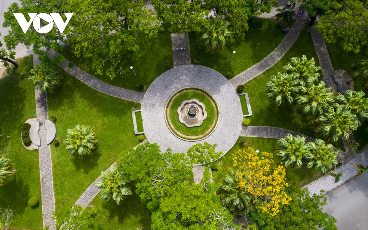 Popular destinations in Thua Thien Hue receive ASEAN tourism awards