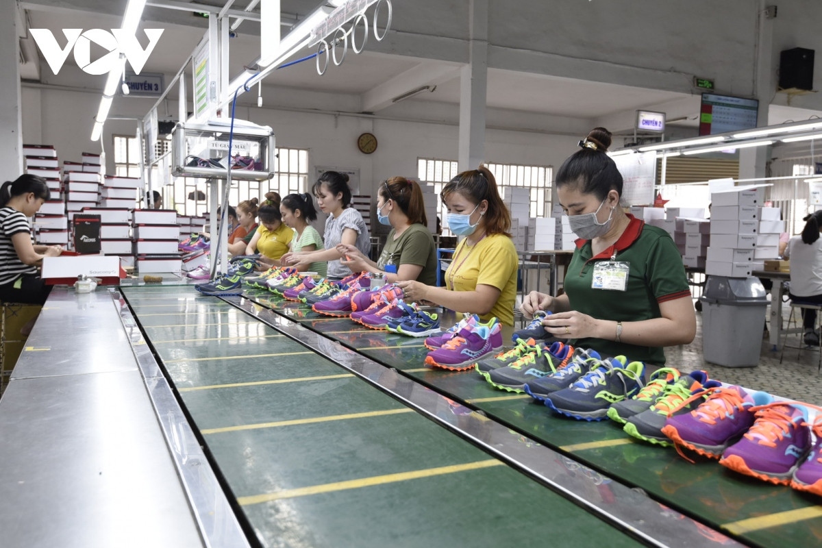 vietnam is world s second largest footwear exporter picture 1