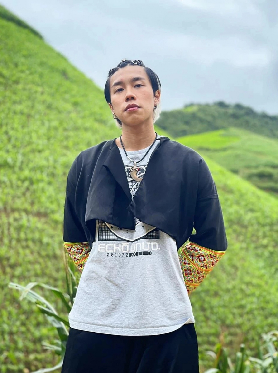 nghe si van dung toi khong xin vai cho con trai hinh anh 3