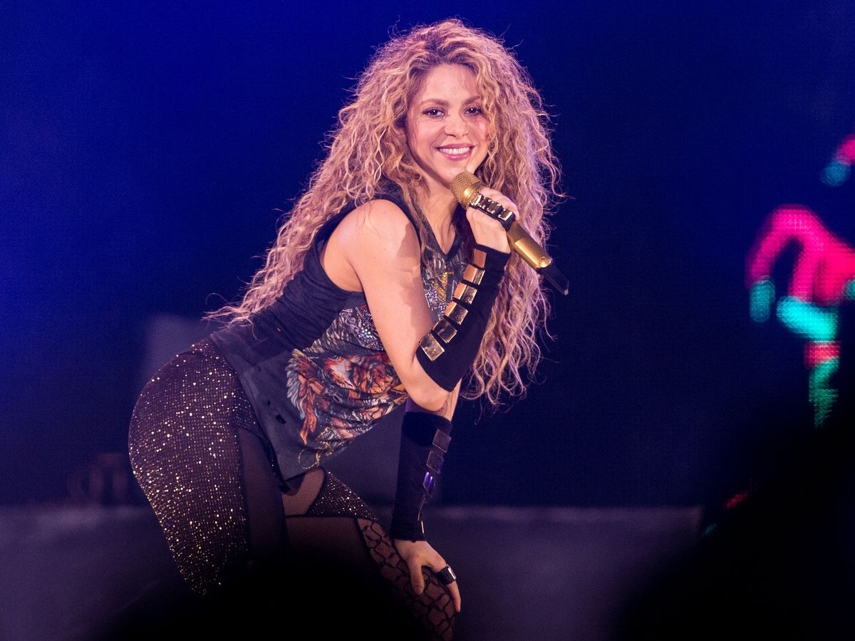 La bella y eterna máscara de Shakira imagen 6