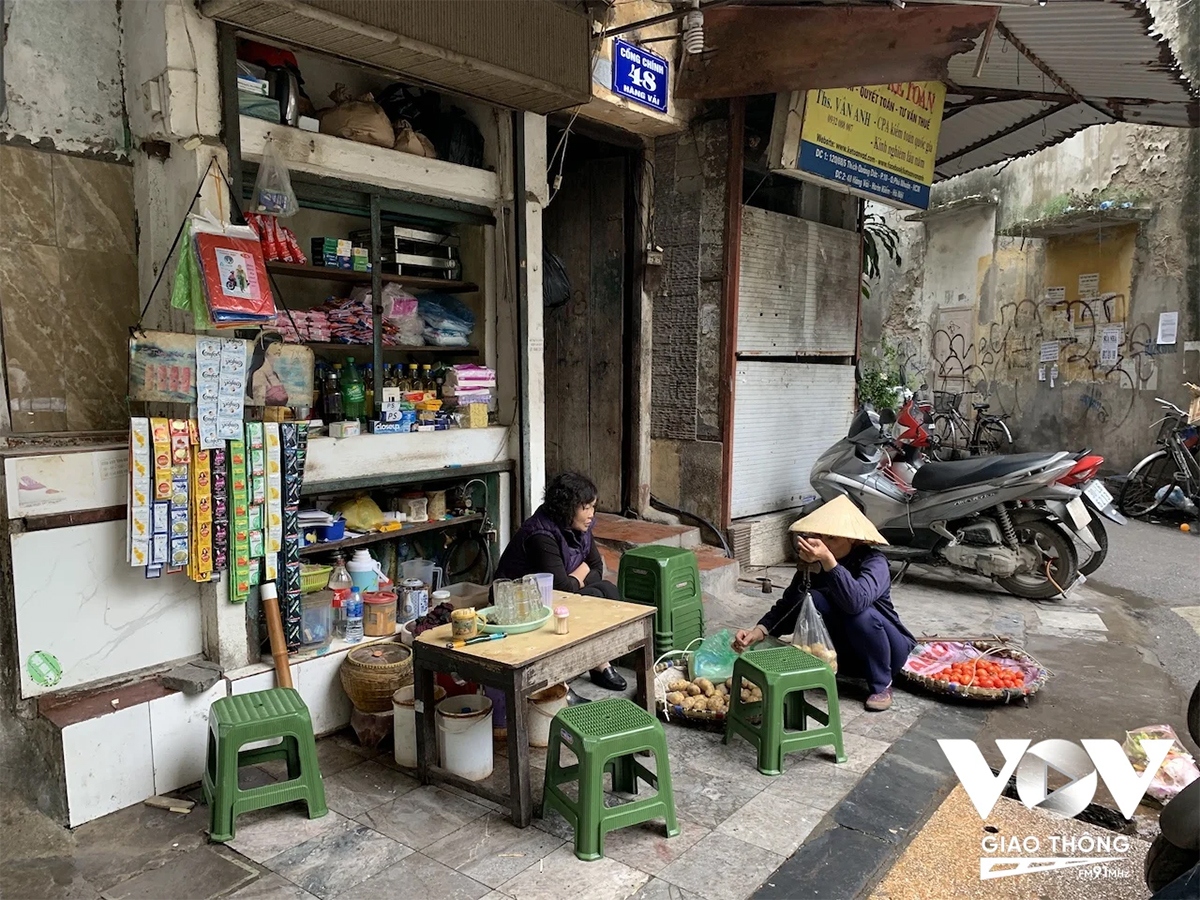 nhung quan tra da trieu do binh di noi pho co hinh anh 12