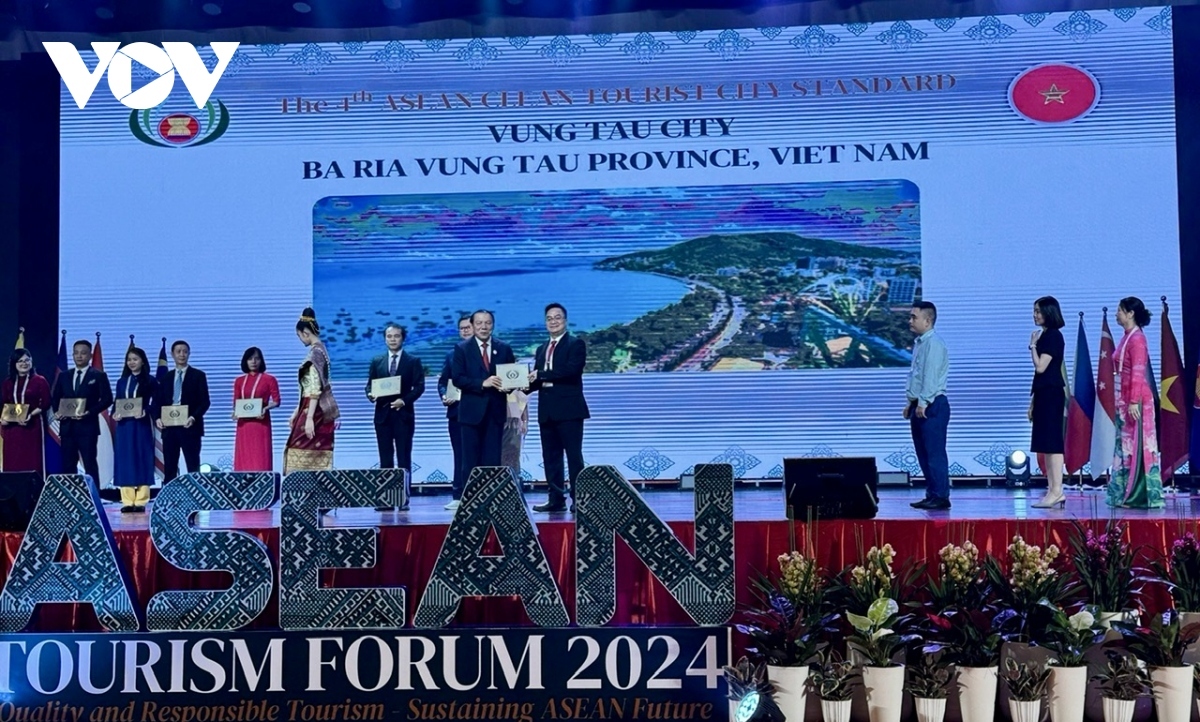 vung tau honoured as asean clean tourism city for first time picture 1