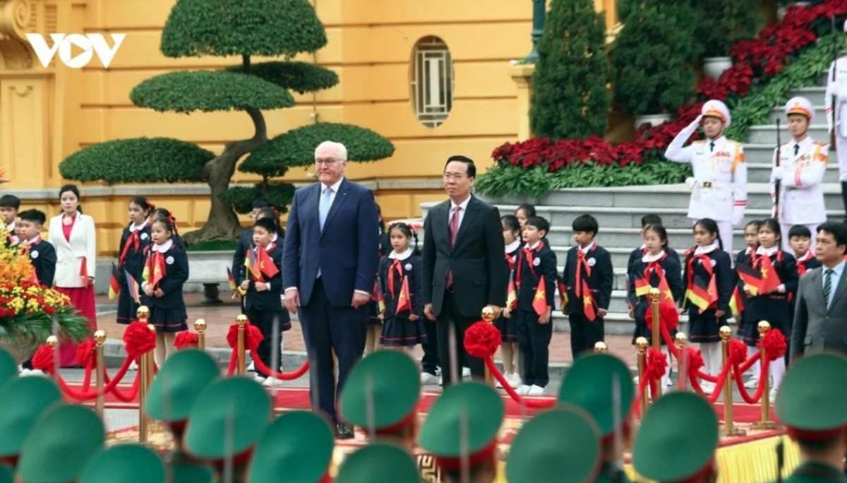 vietnamese president hosts welcome ceremony for german counterpart picture 3