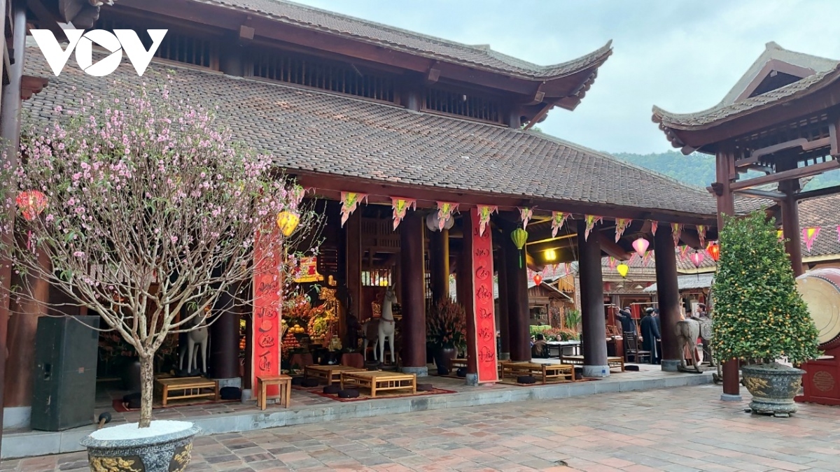 traditional tet rituals launched at foot of yen tu mountain picture 2