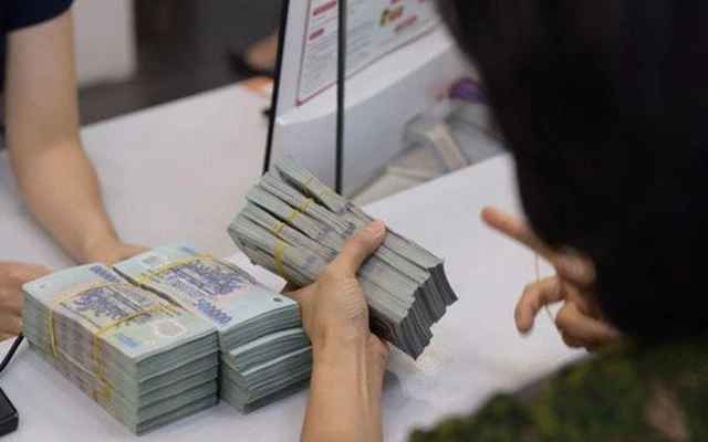 overnight interbank rate hits nine-month record high picture 1