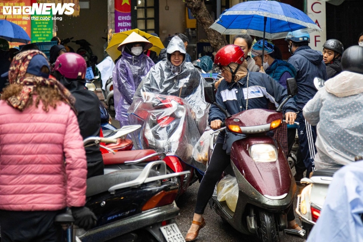 ga ngam hoa hong gia gan 1 trieu dong dat khach ngay ram thang gieng hinh anh 5