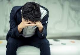 Tá hỏa khi phát hiện có con rơi với tình cũ ngay trước ngày cưới