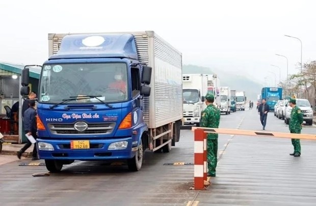 all northern border gates resume customs clearance after tet picture 1