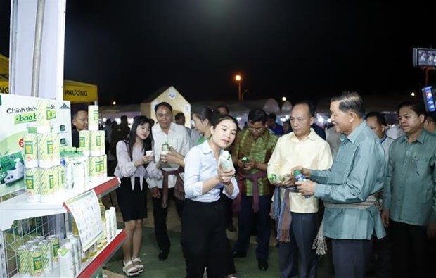 clv development triangle exhibition kicks off in laos picture 1